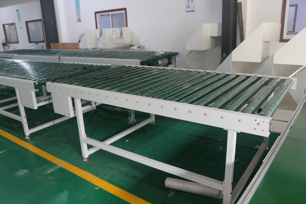 皮带滚筒运送线在食物行业中的卫生标准与清静应用