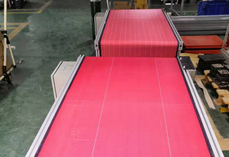 剖析皮带滚筒运送线在工业生产中的优化应用